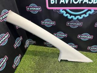 Запчасть накладка на стойку кузова передняя левая Ford Focus 2006