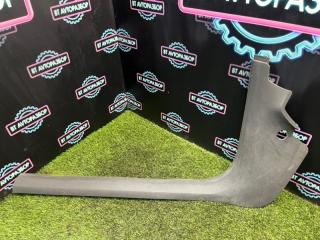 Запчасть накладка на порог салона передняя левая Ford Focus 2006