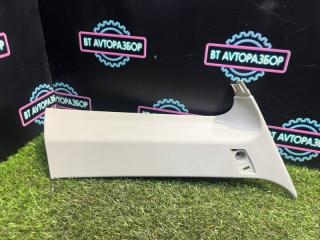 Запчасть накладка на стойку кузова задняя левая Ford Focus 2006