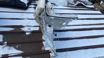 Лонжерон передний правый Toyota Vitz 2009