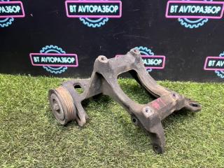 Запчасть кронштейн компрессора кондиционера Toyota Chaser 1996