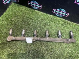 Запчасть топливная рейка Toyota Crown 1992