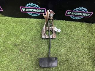 Запчасть педаль тормоза Toyota Chaser 1996