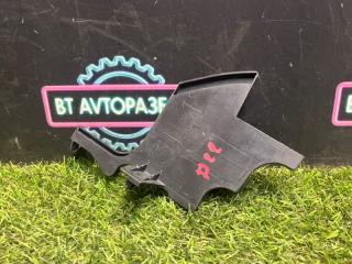 Дефлектор радиатора передний левый Toyota Vitz 2014