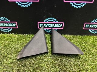 Запчасть накладка крепления зеркала Hyndai Sonata 2000