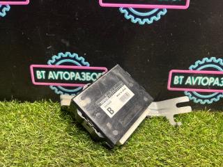 Запчасть блок управления abs Toyota Cresta
