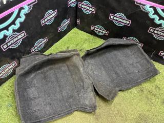 Обшивка багажника Toyota Crown 1992