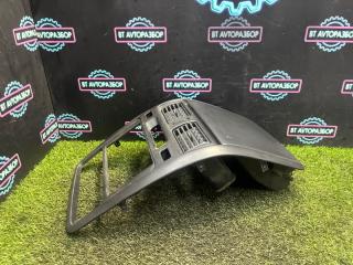 Консоль центральная Toyota Ipsum 1996