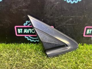 Накладка на крыло передняя правая Toyota Ipsum 1996