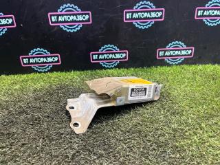 Блок управления AIRBAG Toyota Ipsum 1996