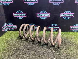 Фото запчасти пружина подвески задняя Toyota Ipsum 1996 Б/У запчасть Запчасть пружина подвески задняя Toyota Ipsum 1996