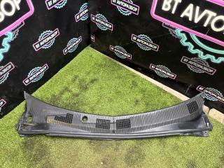 Решетка под лобовое стекло Toyota Ipsum 1996