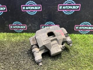 Суппорт тормозной задний левый Toyota Crown 1993