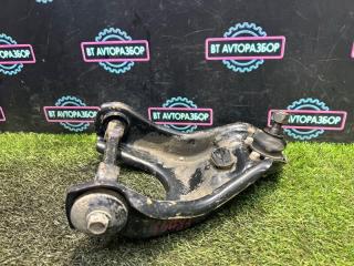 Рычаг подвески верхний передний правый Toyota Crown 1993