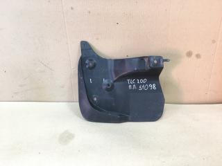 Фото запчасти брызговик передний левый Toyota Land Cruiser 2015 Б/У запчасть Запчасть брызговик передний левый Toyota Land Cruiser 2015