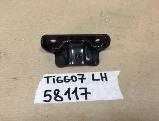 Запчасть кронштейн амортизатора багажника левый Chery Tiggo 7 Pro Max