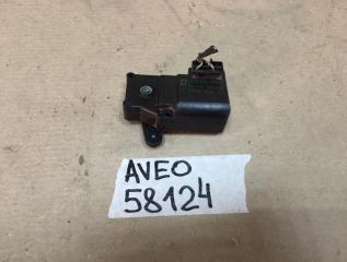 Запчасть сервопривод заслонок печки Chevrolet Aveo