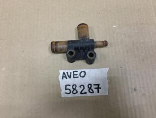 Запчасть тройник системы охлаждения Chevrolet Aveo