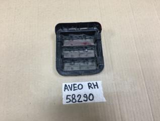 Запчасть решетка вентиляционная Chevrolet Aveo