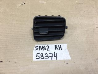 Дефлектор воздушный правый Renault Sandero Stepway 2 687501077R Б/У