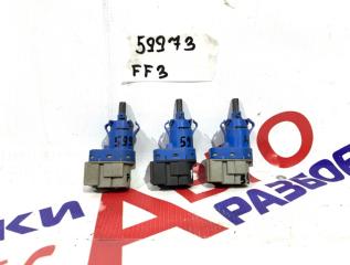 Фото запчасти датчик педали тормоза Ford Focus 3 Б/У запчасть Запчасть датчик педали тормоза Ford Focus 3