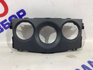 Запчасть накладка консоли Toyota Corolla