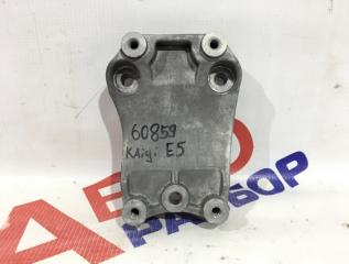 Фото запчасти кронштейн компрессора кондиционера Kaiyi E5 Б/У запчасть Запчасть кронштейн компрессора кондиционера Kaiyi E5