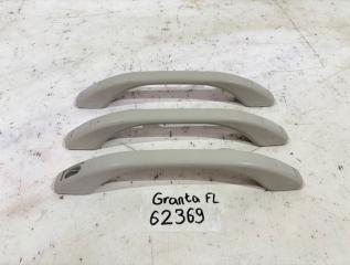 Фото запчасти ручка потолка Лада Гранта 2018 Б/У запчасть Запчасть ручка потолка Лада Гранта 2018