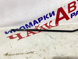 Поводок дворника правый Х-Рей