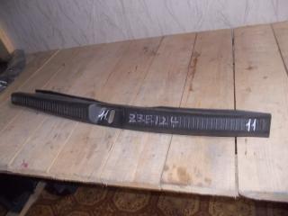 Накладка замка багажника TOYOTA FIELDER