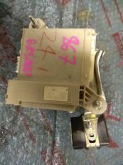 Блок предохранителей TOYOTA CROWN