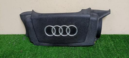 Запчасть пластиковая крышка на двс AUDI A6