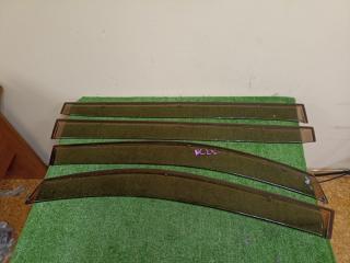 Ветровики комплект NISSAN SERENA