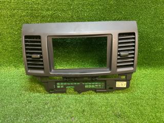 Консоль магнитофона MITSUBISHI GALANT FORTIS