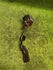 Педаль газа A4 8E