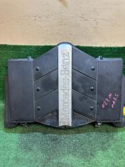 Фото запчасти корпус воздушного фильтра MERCEDES-BENZ S-CLASS контрактная запчасть Запчасть корпус воздушного фильтра MERCEDES-BENZ S-CLASS