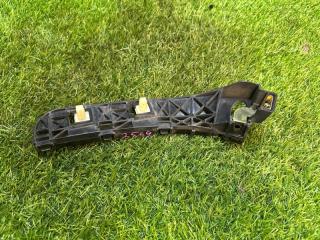 Фото запчасти крепеж бампера задний левый MITSUBISHI COLT контрактная запчасть Запчасть крепеж бампера задний левый MITSUBISHI COLT