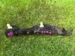 Фото запчасти крепеж бампера задний правый MITSUBISHI COLT контрактная запчасть Запчасть крепеж бампера задний правый MITSUBISHI COLT