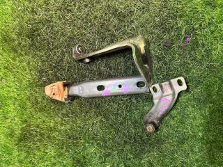 Ролик раздвижной двери задний правый MAZDA BONGO