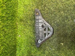 Крепеж бампера передний левый TOYOTA CAMRY 2015