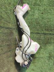 Фото запчасти бачок стеклоомывателя MITSUBISHI COLT контрактная запчасть Запчасть бачок стеклоомывателя MITSUBISHI COLT