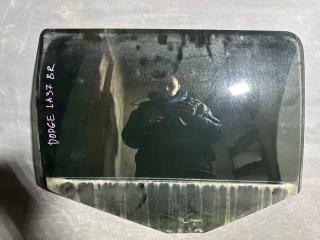 Запчасть стекло двери заднее правое DODGE NITRO