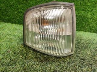 Запчасть габарит передний правый MAZDA BONGO