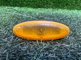 Запчасть повторитель в крыло передний MAZDA TRIBUTE