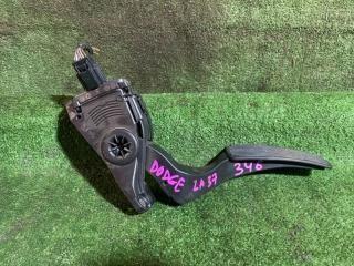 Запчасть педаль газа DODGE NITRO 2008