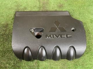 Пластиковая крышка на двс MITSUBISHI OUTLANDER