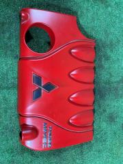 Пластиковая крышка на двс MITSUBISHI COLT