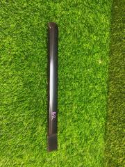 Запчасть молдинг на дверь задний правый DODGE NITRO 2008