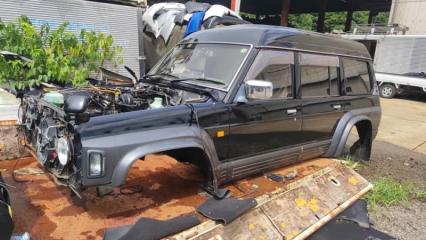 Кузов в сборе SAFARI 1995 WRGY60 TD42