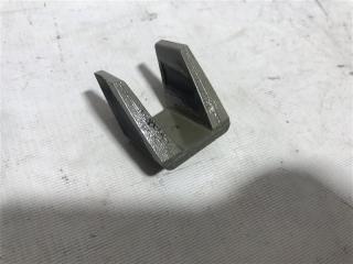 Ограничитель двери Mercedes-Benz E-Class W211 2005 контрактная Ограничитель двери Mercedes-Benz E-Class W211 2005